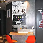 Ibis Purpan Aeroport Hotel 3*