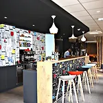Ibis Purpan Aeroport ホテル 3*