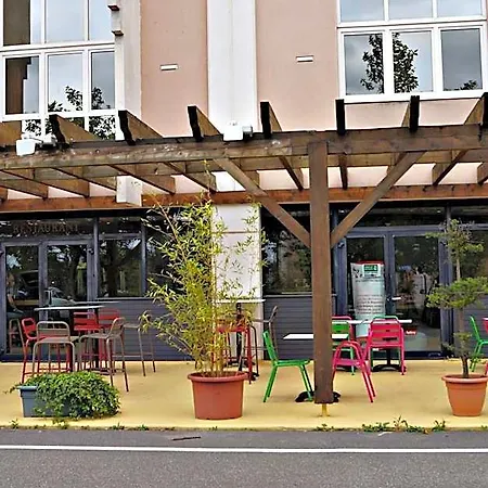 מלון Ibis Purpan Aeroport 3*