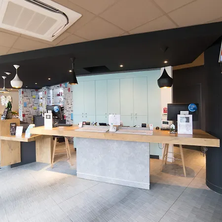 מלון Ibis Purpan Aeroport 3*