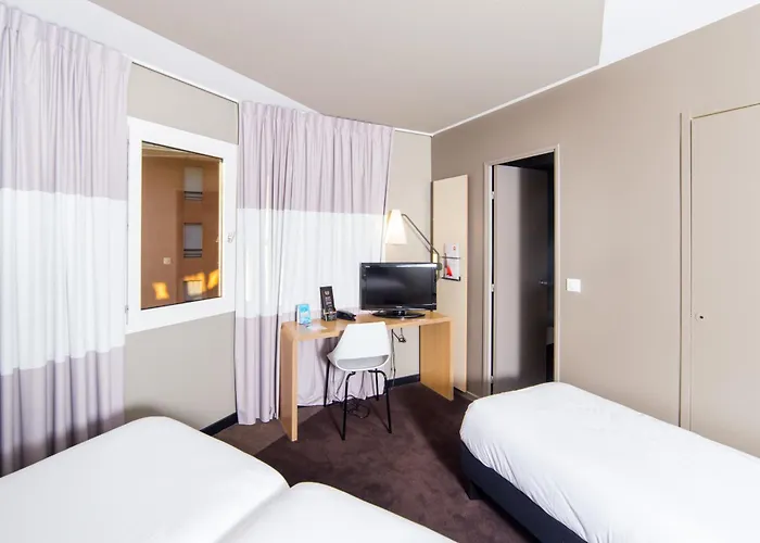 Ibis Purpan Aeroport ホテル