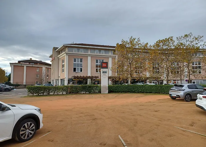 Ibis Purpan Aeroport ホテル