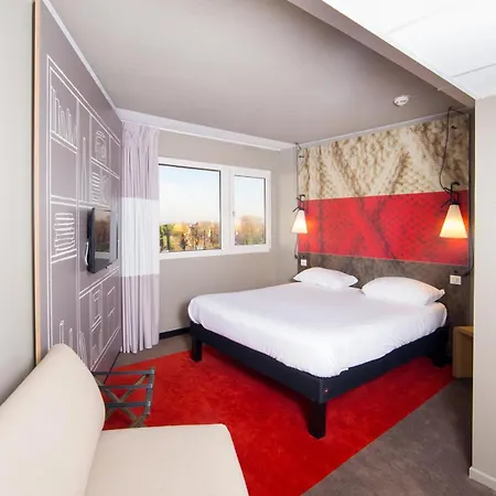 Ibis Purpan Aeroport Otel 3*